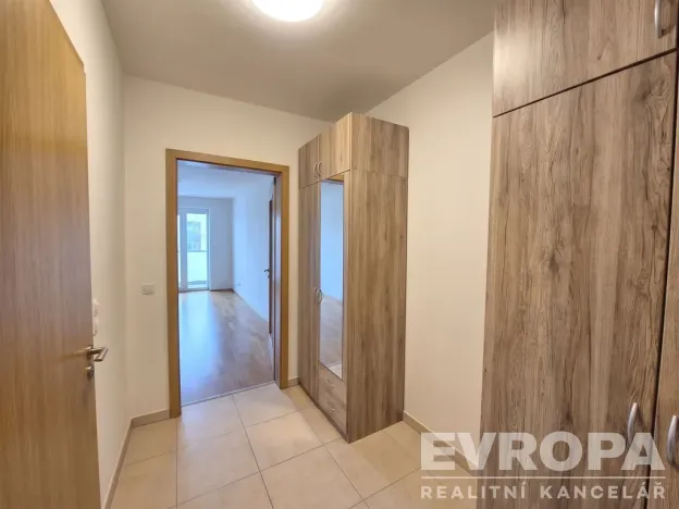 Prodej bytu 1+kk, Praha - Řeporyje, Kakosova, 36 m2