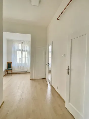 Prodej bytu 3+1, Mariánské Lázně, Hlavní třída, 89 m2