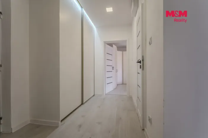 Prodej bytu 2+1, Karviná - Ráj, Kosmonautů, 54 m2