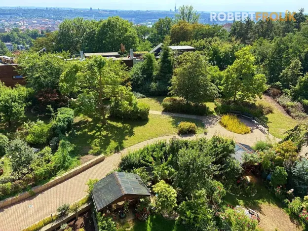 Pronájem bytu 1+kk, Praha - Libeň, Nad Okrouhlíkem, 48 m2