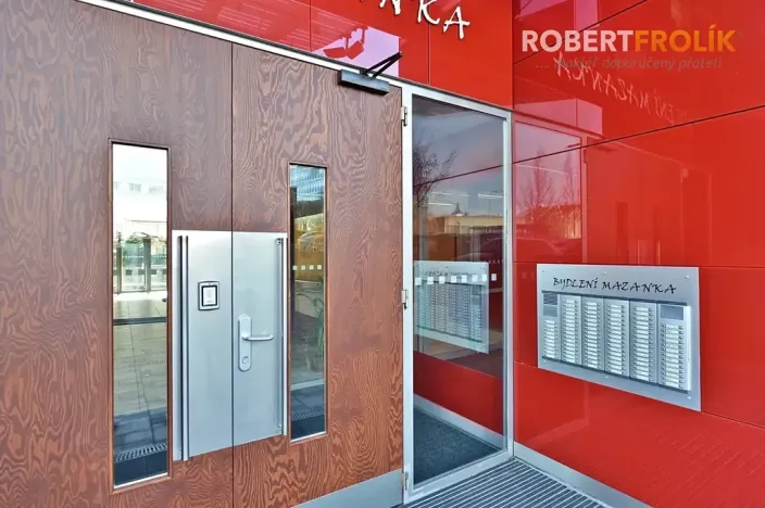 Pronájem bytu 1+kk, Praha - Libeň, Nad Okrouhlíkem, 48 m2