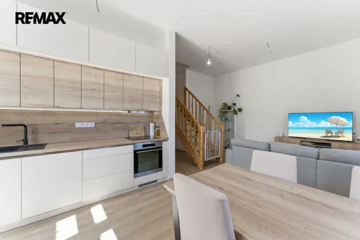 Prodej bytu 4+kk, Hradec Králové - Pražské Předměstí, U Koruny, 110 m2