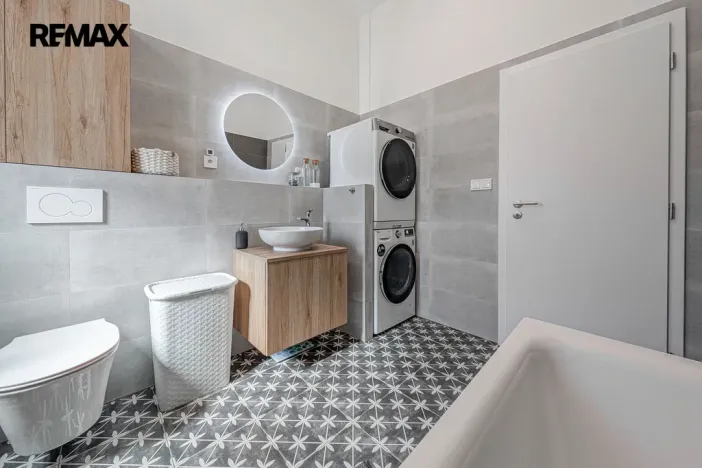 Prodej bytu 4+kk, Hradec Králové - Pražské Předměstí, U Koruny, 110 m2
