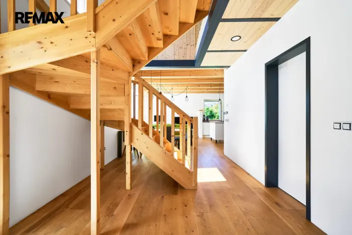 Prodej rodinného domu, Hradec Králové - Pražské Předměstí, U Koruny, 110 m2