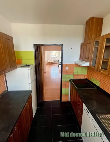 Pronájem bytu 3+1, Praha - Bubeneč, Jednořadá, 90 m2