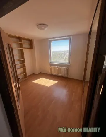 Pronájem bytu 3+1, Praha - Bubeneč, Jednořadá, 90 m2