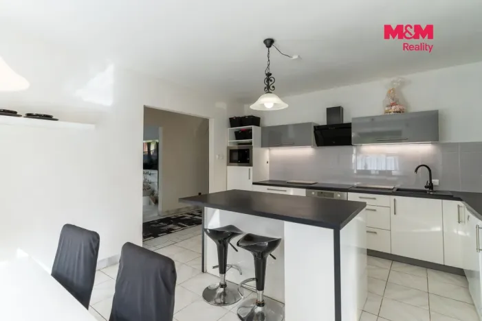 Prodej rodinného domu, Sebranice, 220 m2