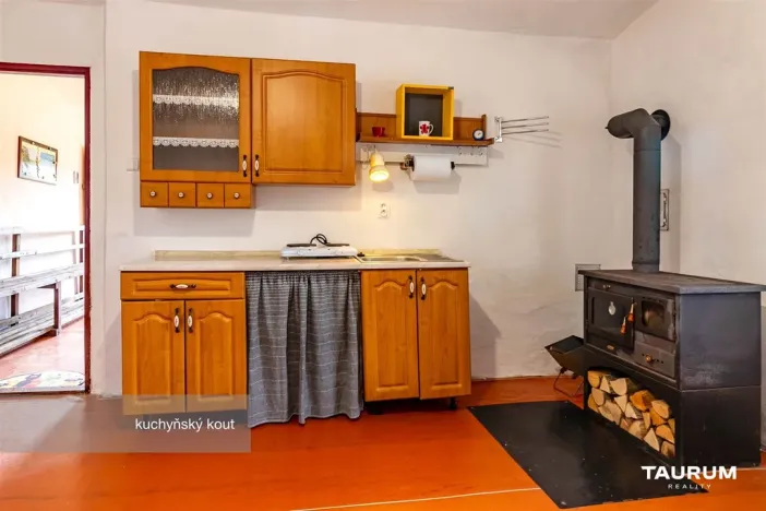 Prodej rodinného domu, Kolinec - Vlčkovice, 42 m2