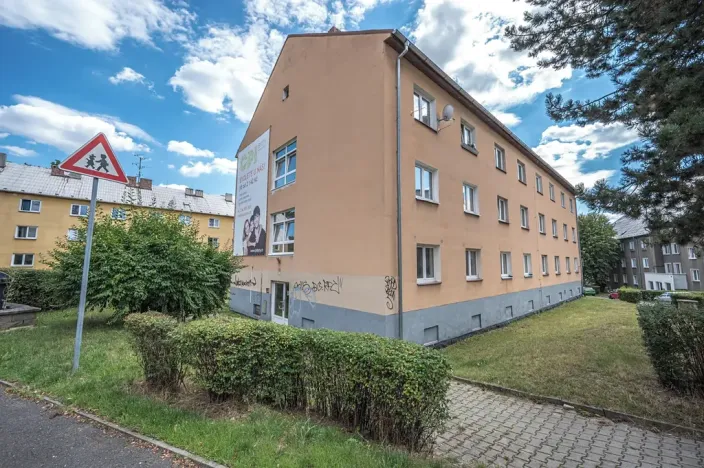 Pronájem bytu 1+1, Litvínov, Podkrušnohorská, 30 m2