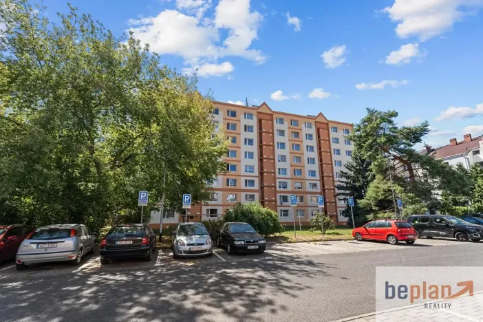 Prodej bytu 3+1, Děčín, Jezdecká, 64 m2