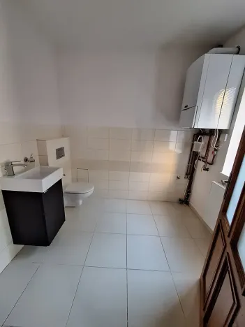 Pronájem rodinného domu, Milín, Zahradní, 78 m2