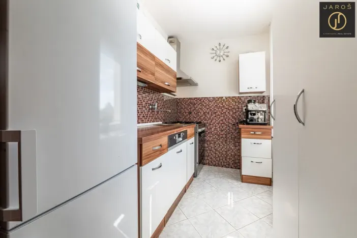 Prodej bytu 3+1, Praha - Kobylisy, Jelínkova, 61 m2