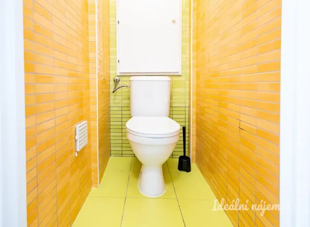 Pronájem bytu 2+1, Praha - Vršovice, Kubánské náměstí, 58 m2