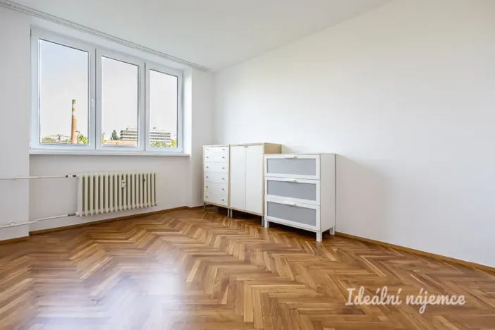 Pronájem bytu 2+1, Praha - Vršovice, Kubánské náměstí, 58 m2
