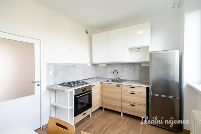 Pronájem bytu 2+1, Praha - Vršovice, Kubánské náměstí, 58 m2
