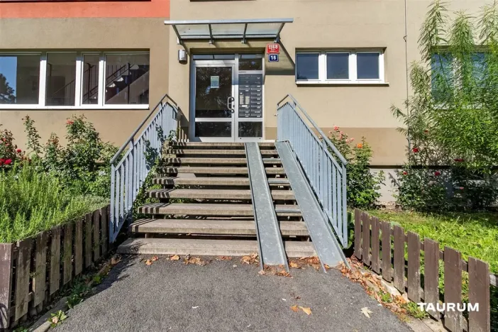 Prodej bytu 4+1, Praha - Řepy, Vondroušova, 84 m2