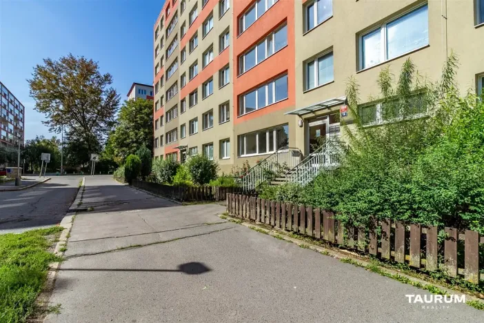 Prodej bytu 4+1, Praha - Řepy, Vondroušova, 84 m2