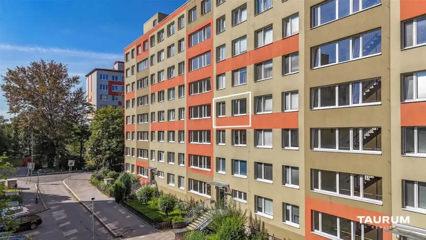 Prodej bytu 4+1, Praha - Řepy, Vondroušova, 84 m2