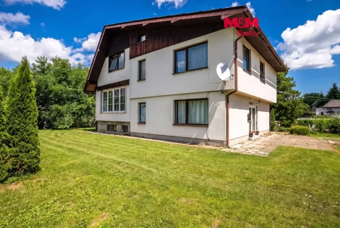 Prodej rodinného domu, Klokočí, 240 m2