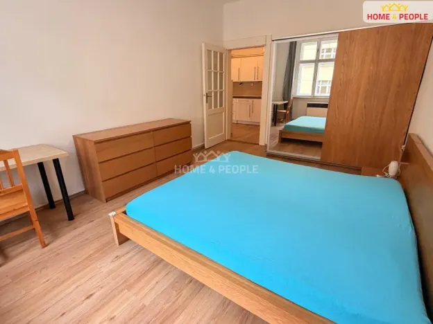 Pronájem bytu 2+1, Praha - Žižkov, Biskupcova, 55 m2