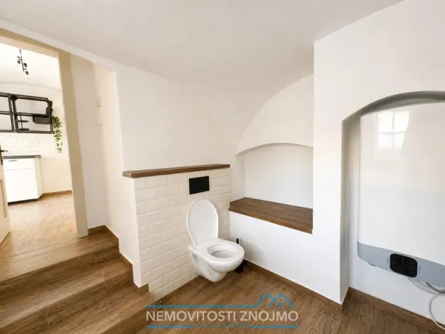 Pronájem bytu 1+kk, Znojmo, Velká Mikulášská, 35 m2