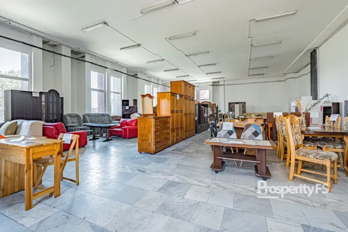 Prodej obchodního prostoru, Český Těšín, Kysucká, 1500 m2