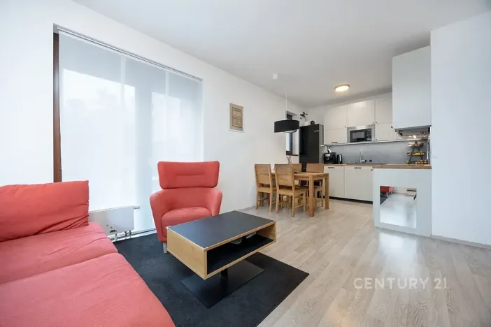 Pronájem bytu 2+kk, Praha - Hrdlořezy, Učňovská, 51 m2