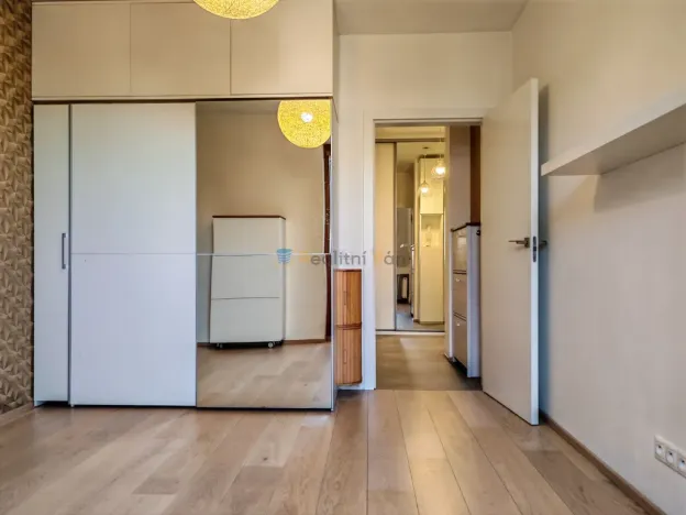 Pronájem bytu 2+kk, Praha - Zbraslav, Pickova, 56 m2