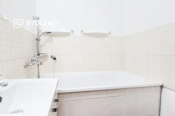 Pronájem bytu 2+1, Most, Jaroslava Vrchlického, 54 m2