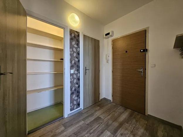 Pronájem bytu 3+1, Brno - Starý Lískovec, U pošty, 76 m2