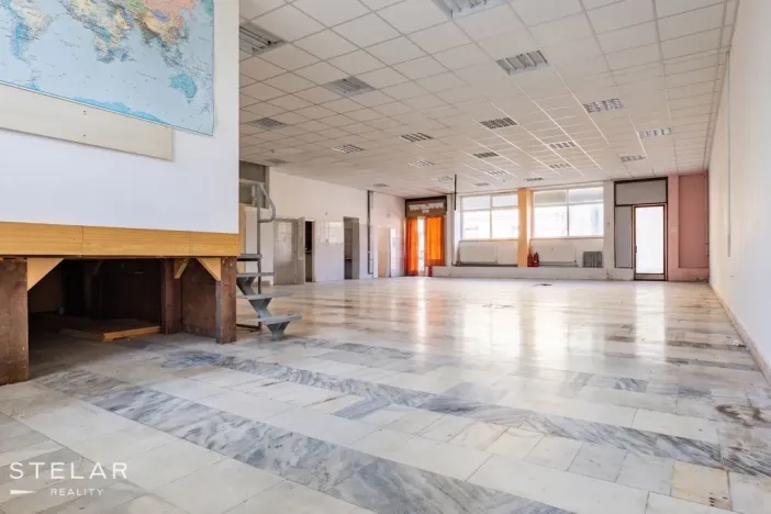 Prodej obchodního prostoru, Opava, 230 m2
