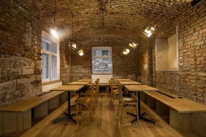 Pronájem restaurace, Praha, Francouzská, 115 m2