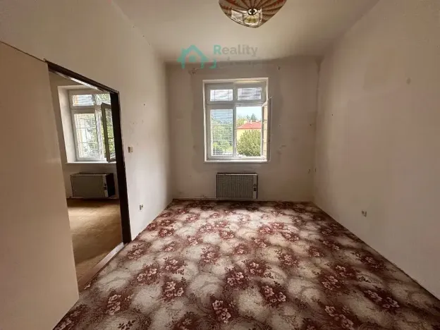 Prodej bytu 2+kk, Chrudim, Víta Nejedlého, 39 m2