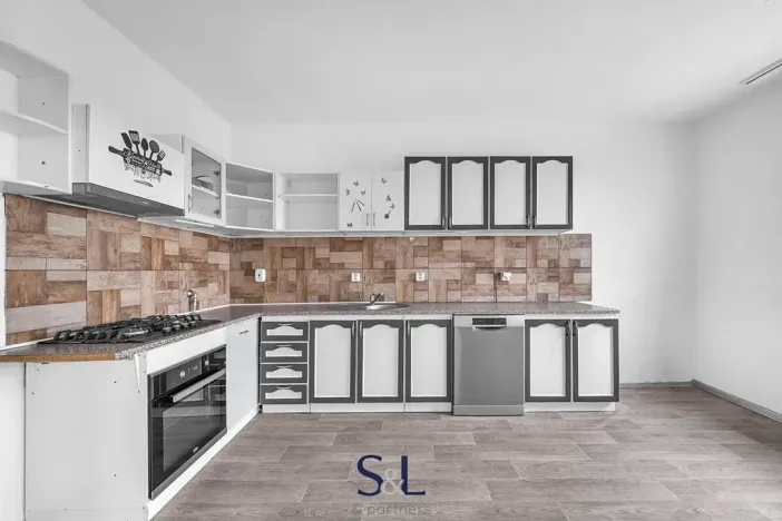 Prodej bytu 4+1, Česká Lípa, Hradecká, 98 m2