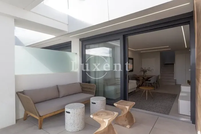 Prodej bytu 3+kk, Denia, Španělsko, 85 m2