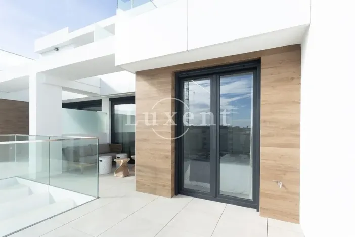 Prodej bytu 3+kk, Denia, Španělsko, 85 m2