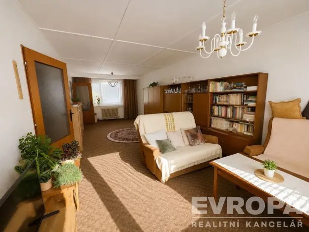 Prodej rodinného domu, Chodová Planá, Sadová, 167 m2
