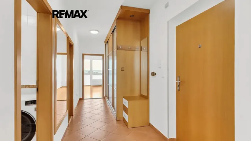 Prodej bytu 2+kk, Praha - Strašnice, Názovská, 60 m2