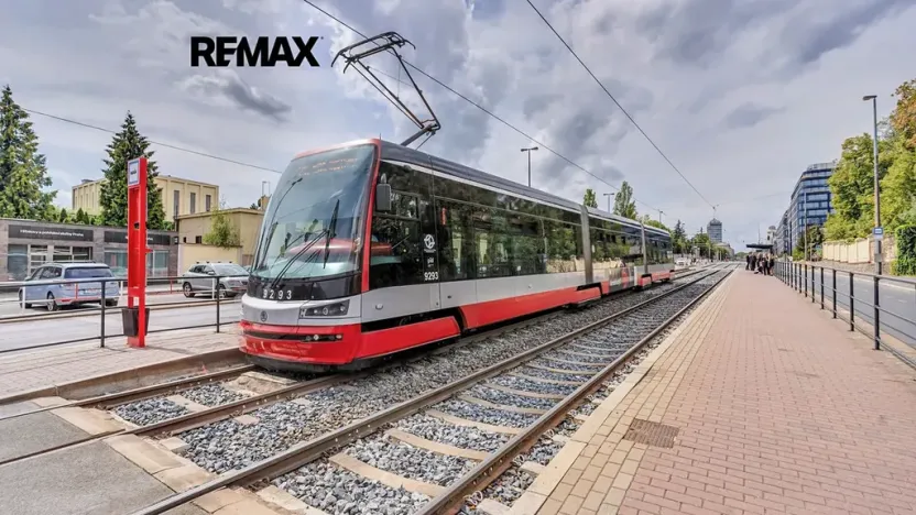 Prodej bytu 2+kk, Praha - Strašnice, Názovská, 60 m2