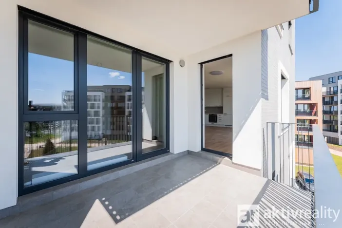 Pronájem bytu 4+kk, Praha - Ruzyně, Stočesova, 106 m2