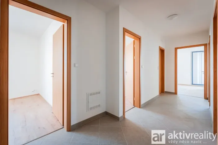 Pronájem bytu 4+kk, Praha - Ruzyně, Stočesova, 106 m2