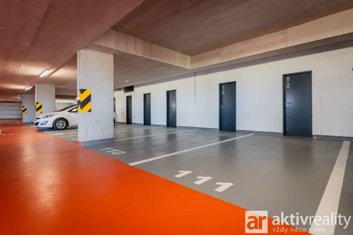 Pronájem bytu 4+kk, Praha - Ruzyně, Stočesova, 106 m2