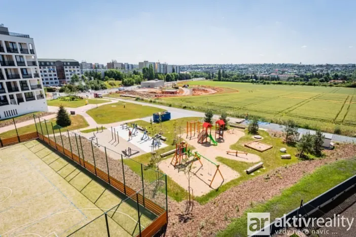 Pronájem bytu 4+kk, Praha - Ruzyně, Stočesova, 106 m2