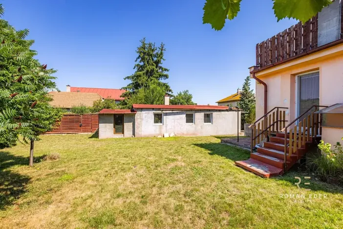 Prodej rodinného domu, Praha - Třeboradice, Šircova, 306 m2