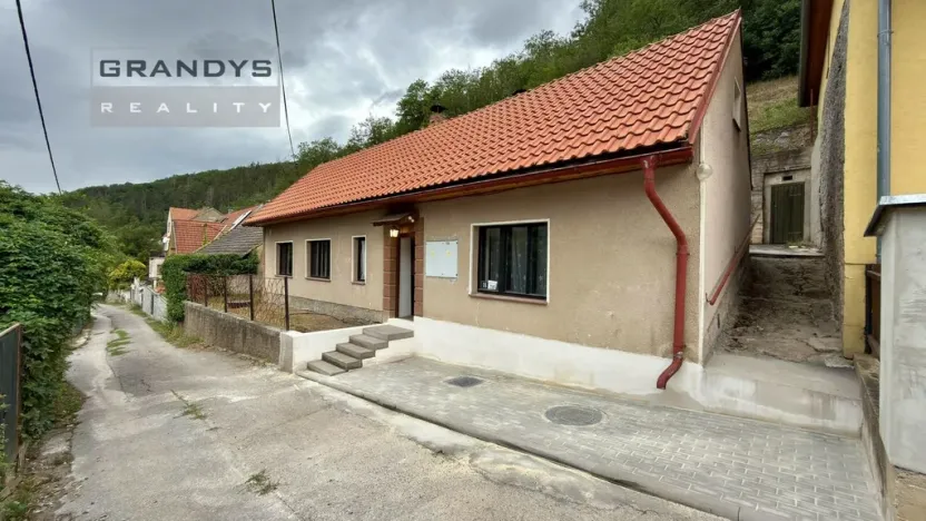 Prodej rodinného domu, Třebotov - Solopisky, Malá Strana, 68 m2