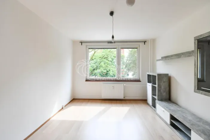 Pronájem bytu 2+kk, Praha - Modřany, Daškova, 41 m2