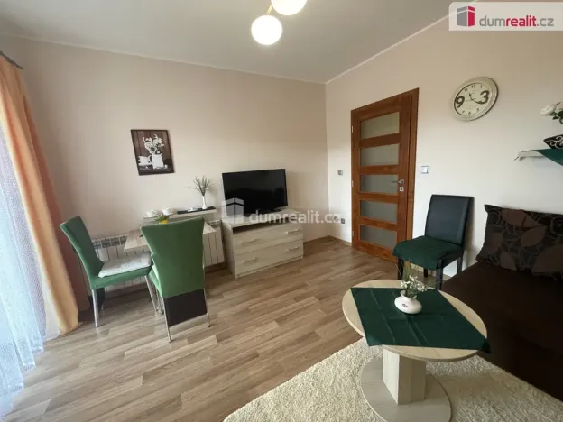 Pronájem bytu 2+kk, Luhačovice, Zatloukalova, 44 m2