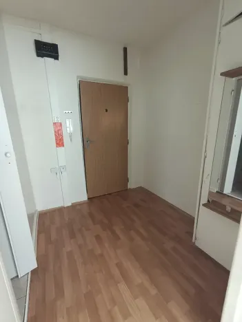 Prodej bytu 1+kk, Duchcov, V Domkách, 34 m2