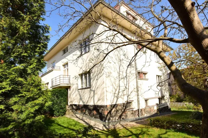 Pronájem bytu 2+1, Praha - Vinohrady, Irkutská, 64 m2