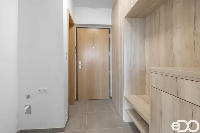 Pronájem bytu 2+kk, Praha - Dolní Chabry, K Beranovu, 74 m2